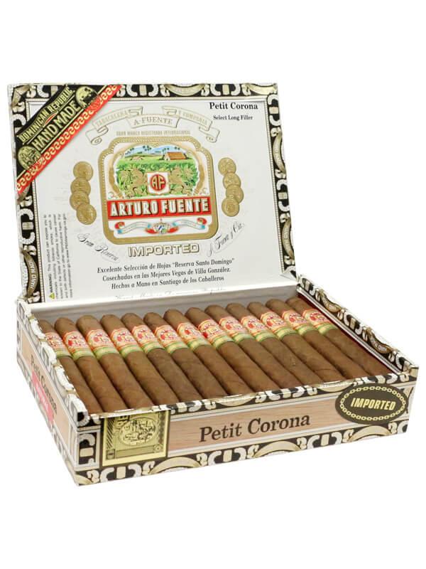 Arturo Fuente Petit Corona Natural